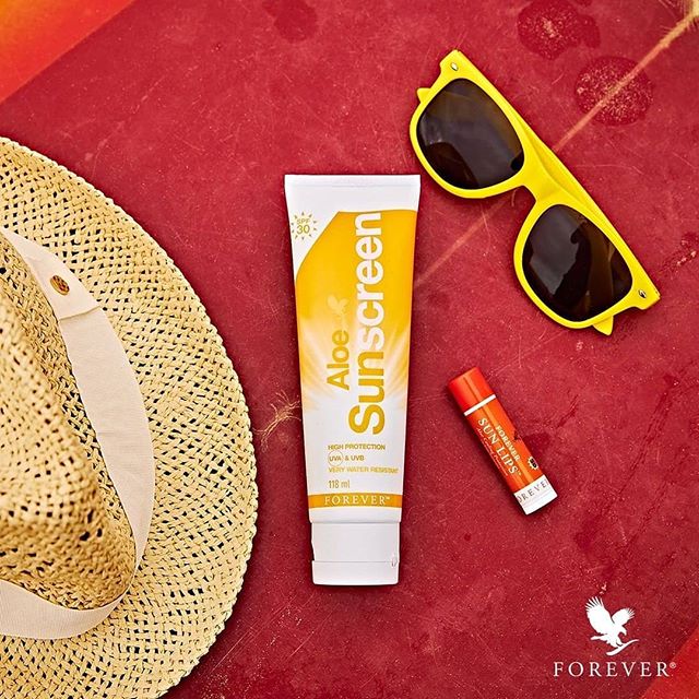 سان لیپس فوراور | مرطوب کننده و ضد افتاب لب